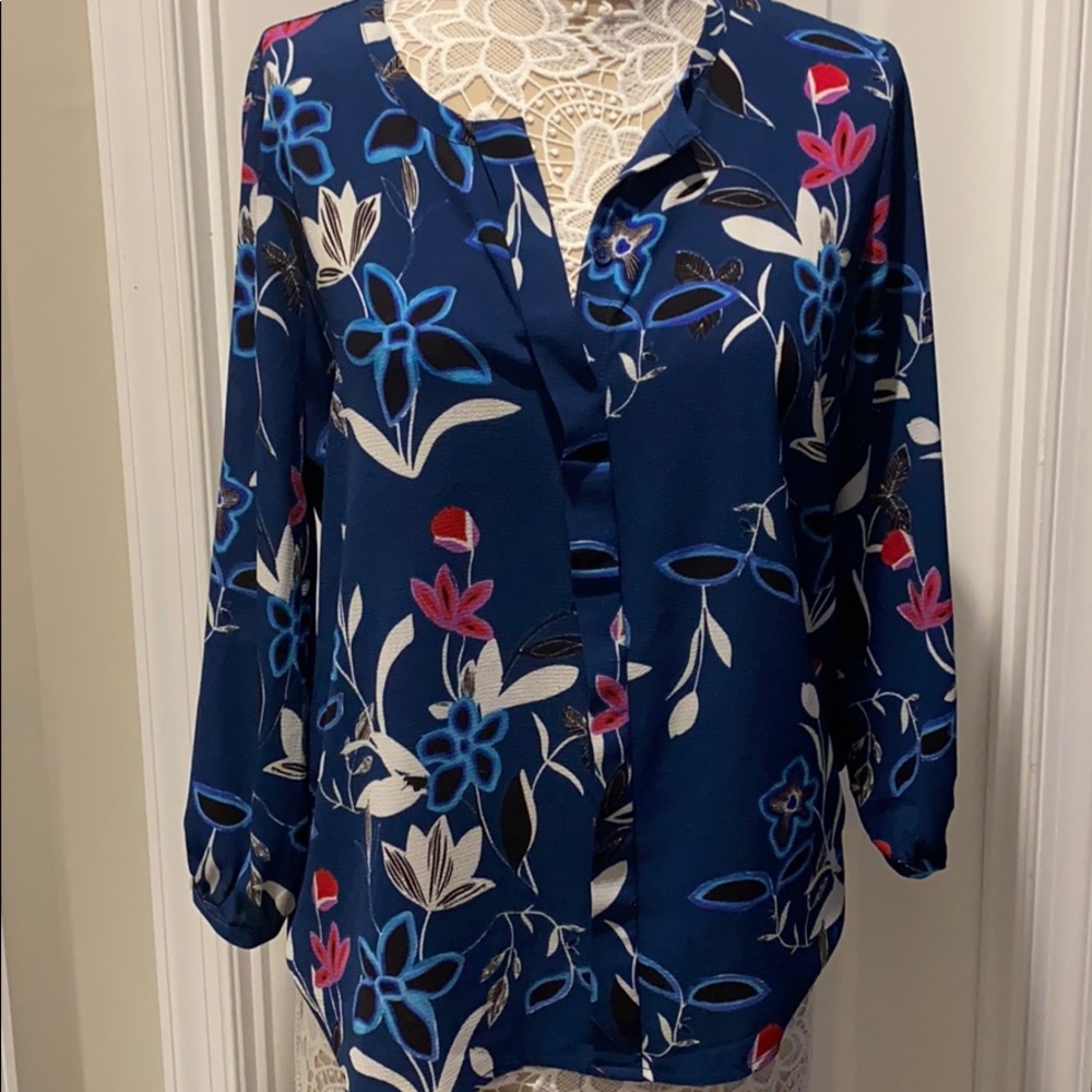 Women’s Floral Quarter-Sleeve Blouse